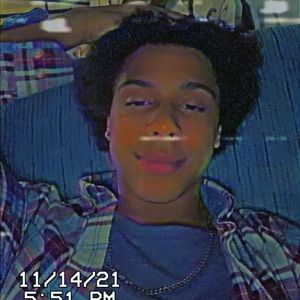 Meet your Posher, Josiah